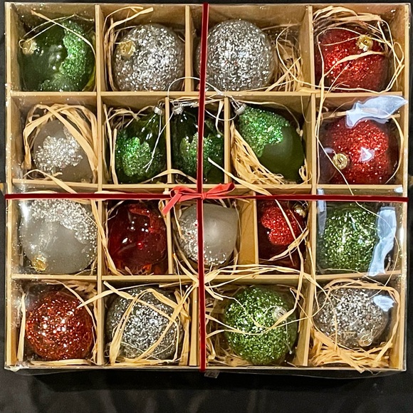 Kirkland’s Assorted Glitter Glass Ornaments - Picture 2 of 15